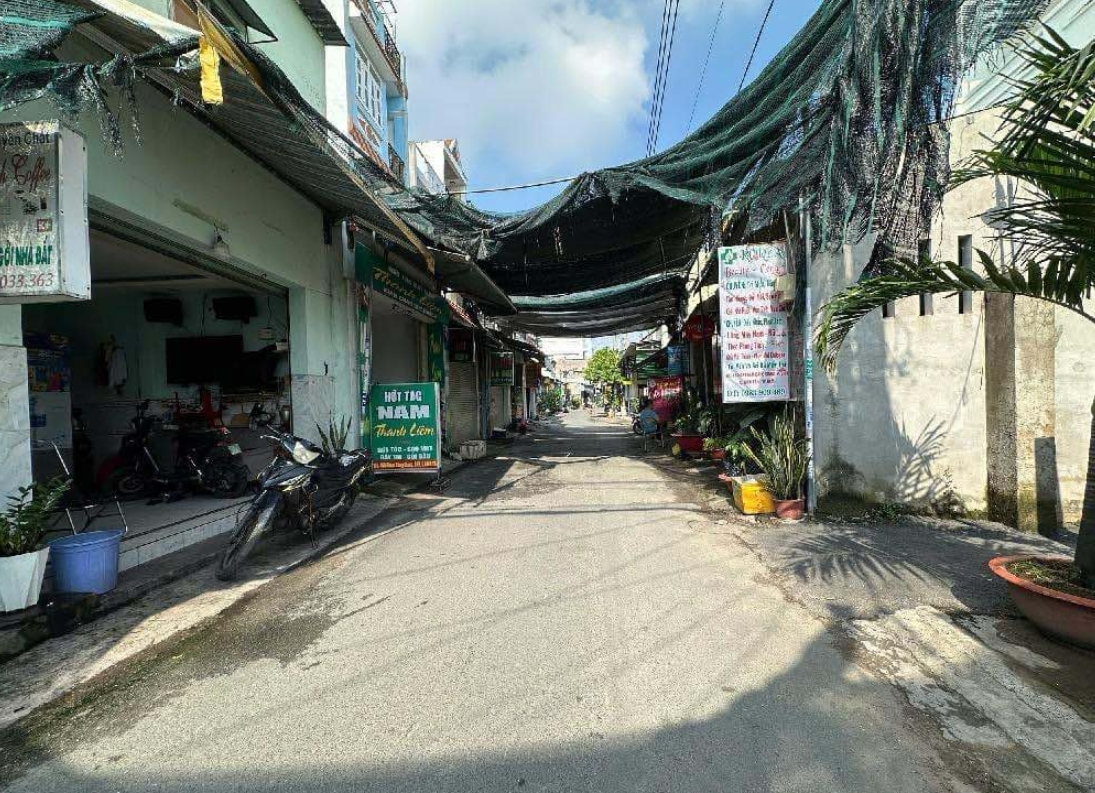 Giảm Ngay 100 triệu - Căn Góc 2 Mặt Tiền HXH , Chợ Phan Đăng Giảng -Bình Tân - Phù Hợp với Gia Đình Trẻ , Năng Động & Kinh Doanh Nhỏ ( Giá hợp lí chỉ 3 tỷ )